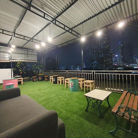 Multi 88 Syariah Hotel Jakarta Luaran gambar